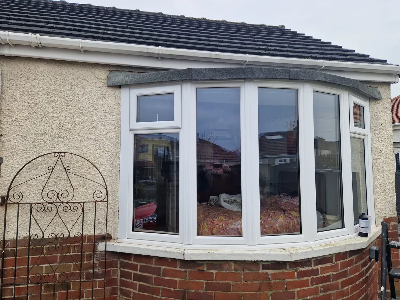 Illustrative glazing